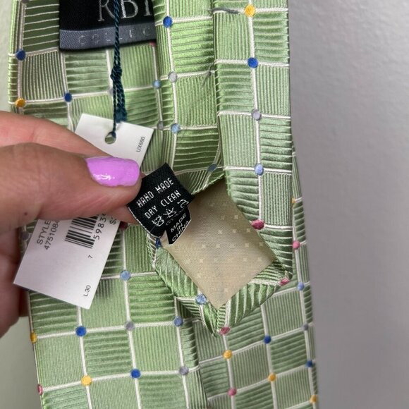 RBM Collection Men's Green Squared Design 100% Silk Tie - NWT - Picture 5 of 6